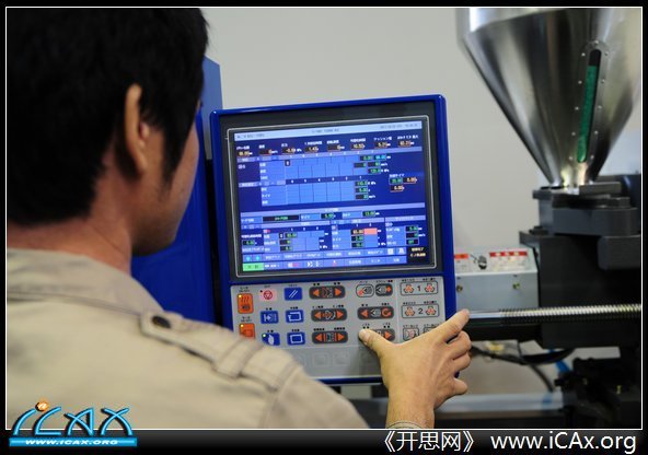 001522cgehnniii5b4g5v7.jpg